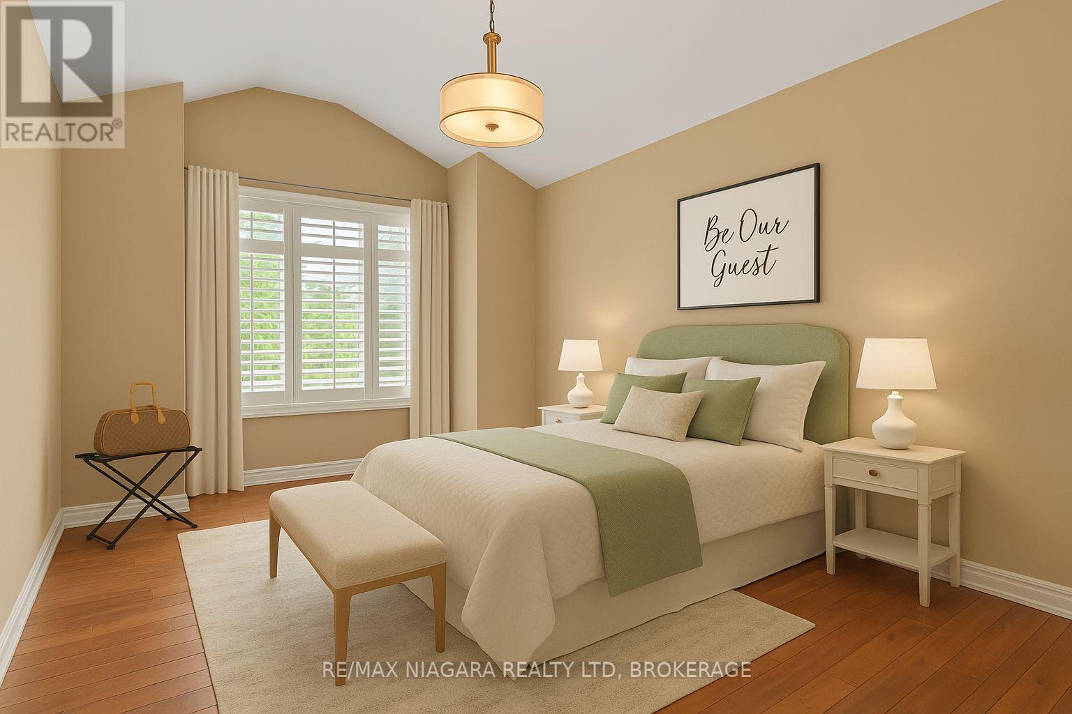 Photo 4 of 44 Stoneridge Crescent, Niagaraonthelake ON