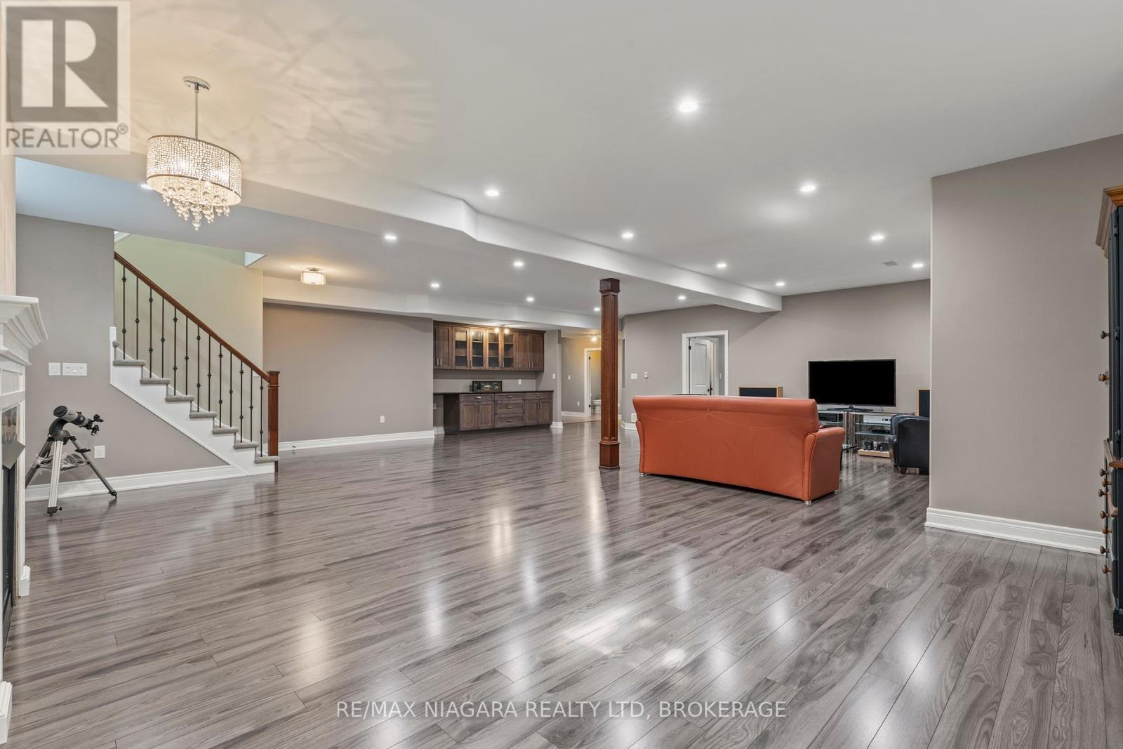 Photo 38 of 44 Stoneridge Crescent, Niagaraonthelake ON