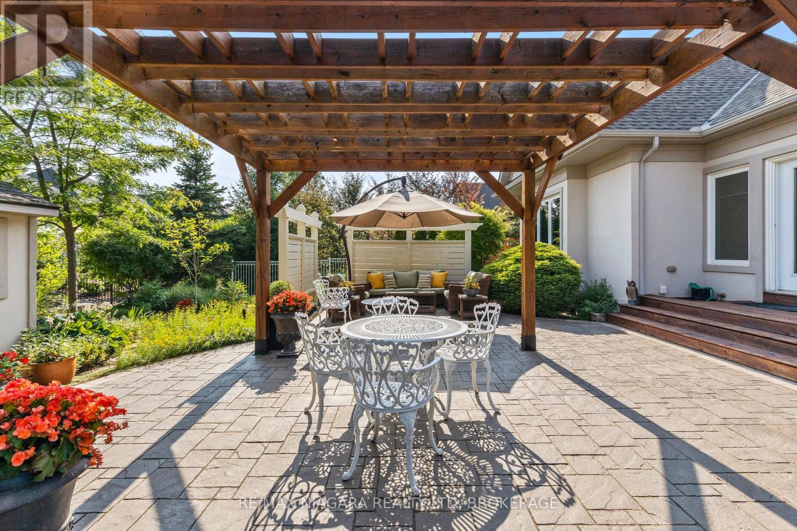Photo 37 of 44 Stoneridge Crescent, Niagaraonthelake ON