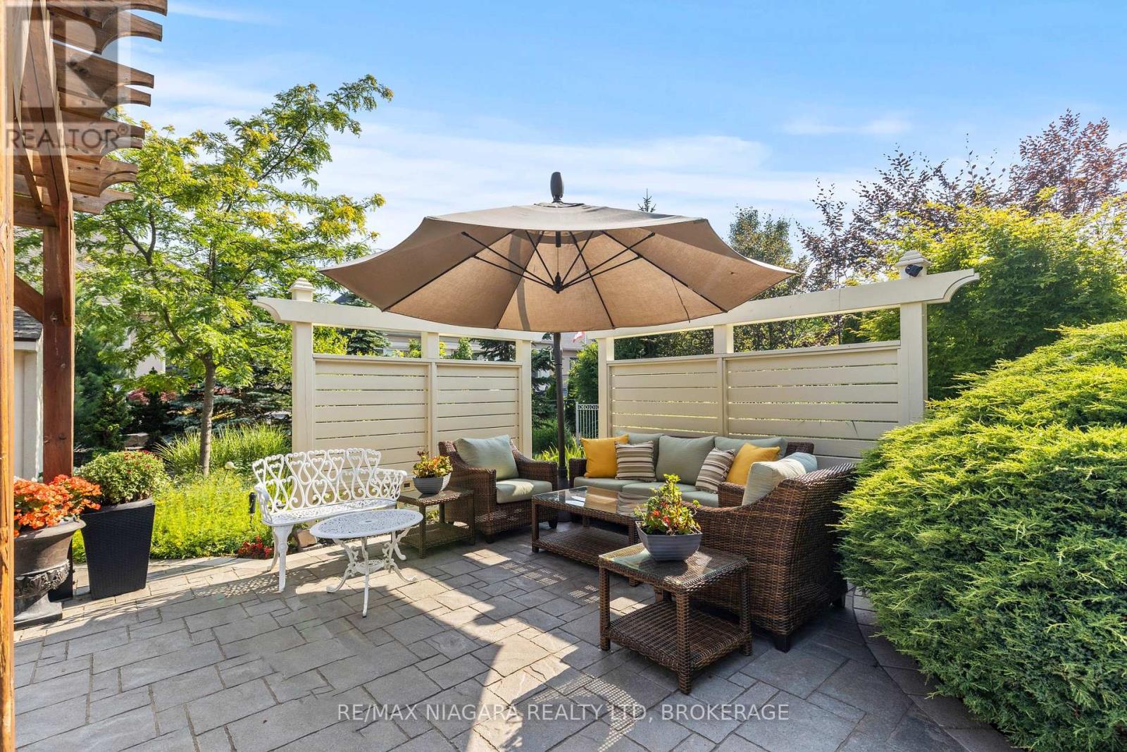 Photo 27 of 44 Stoneridge Crescent, Niagaraonthelake ON