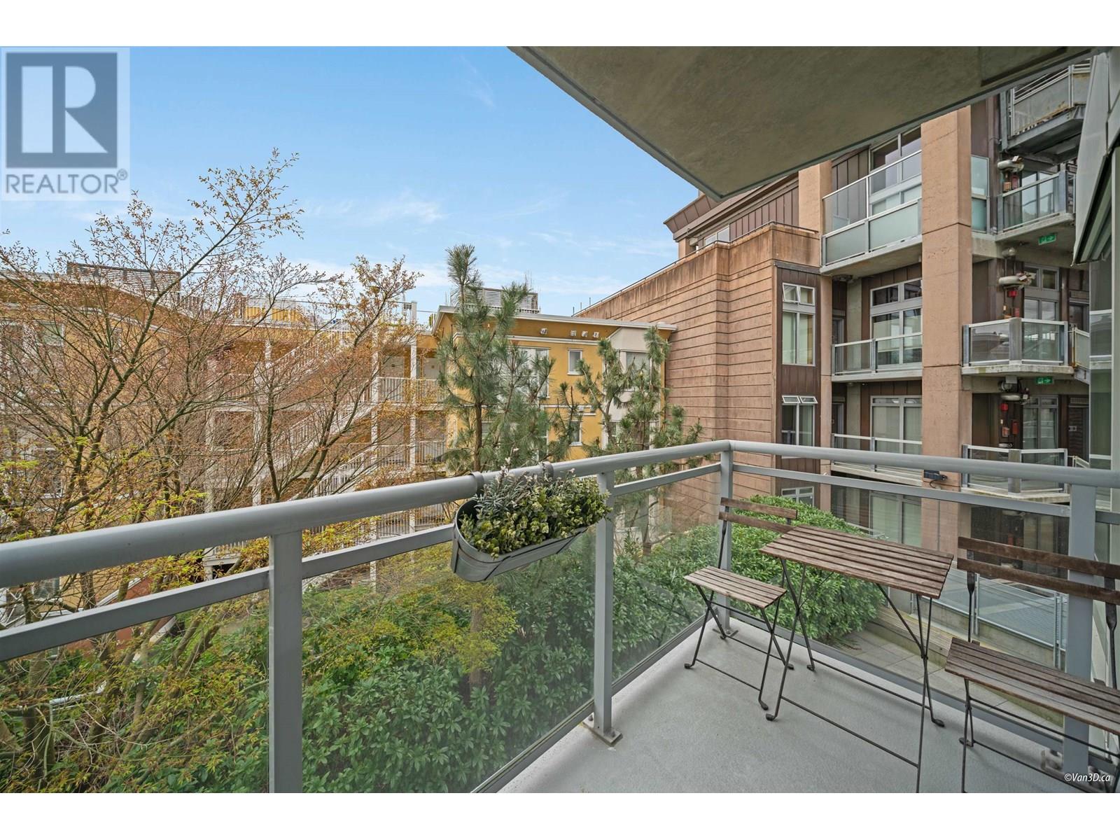 Photo 20 of 205 1565 W 6th Avenue, Vancouver BC