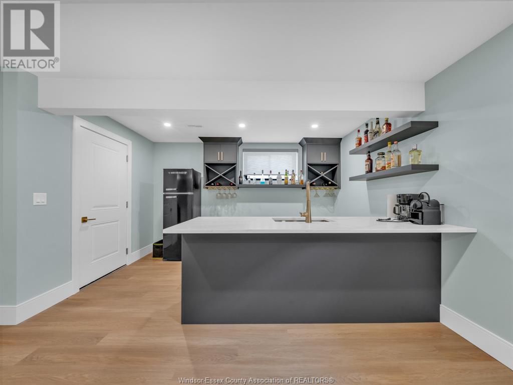 Photo 24 of 9 Sunningdale Drive, Leamington ON