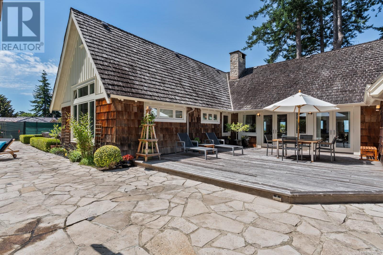 382 Judges Row, Qualicum Beach