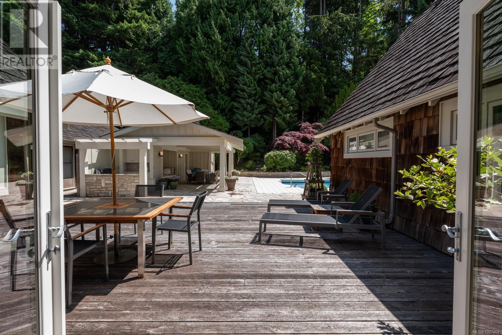 382 Judges Row, Qualicum Beach