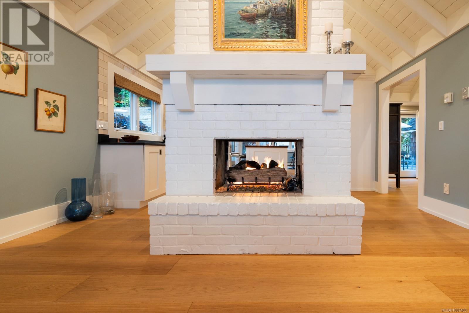 382 Judges Row, Qualicum Beach