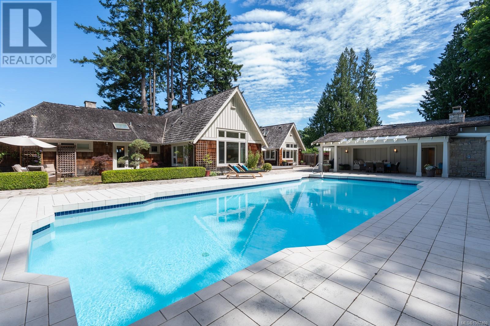 382 Judges Row, Qualicum Beach