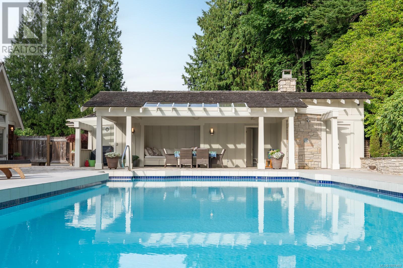 382 Judges Row, Qualicum Beach