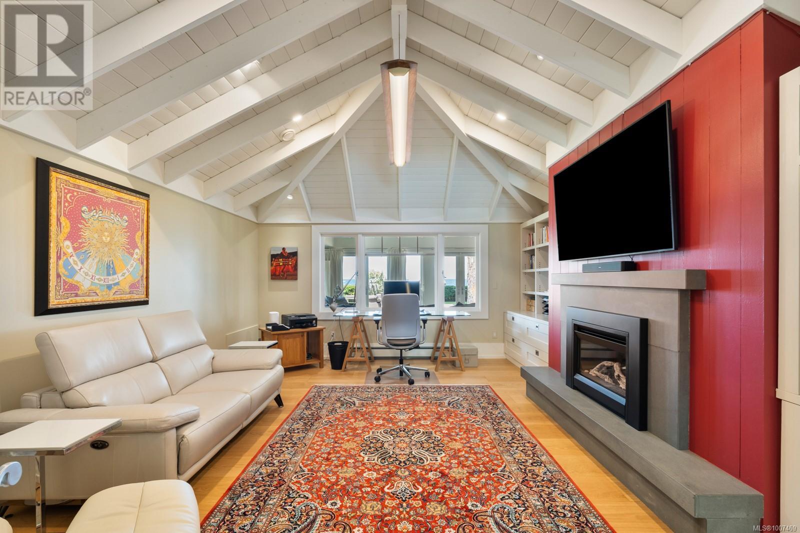 382 Judges Row, Qualicum Beach