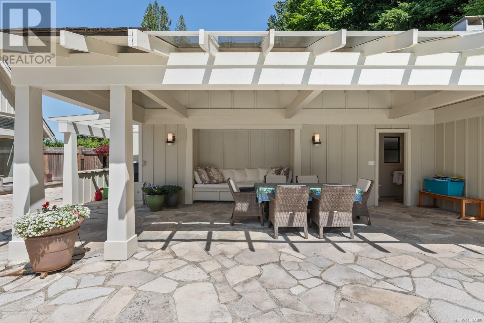 382 Judges Row, Qualicum Beach