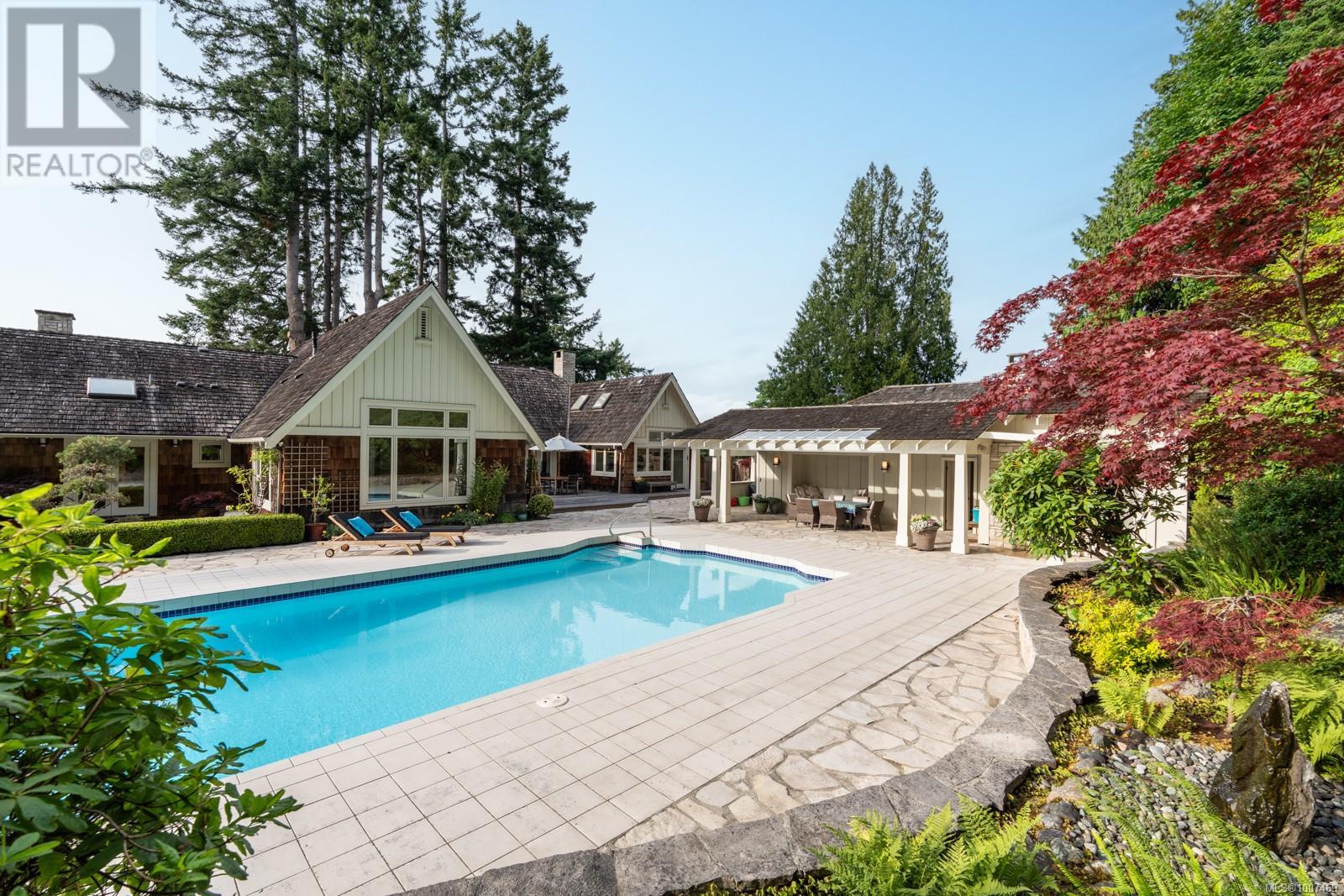 382 Judges Row, Qualicum Beach
