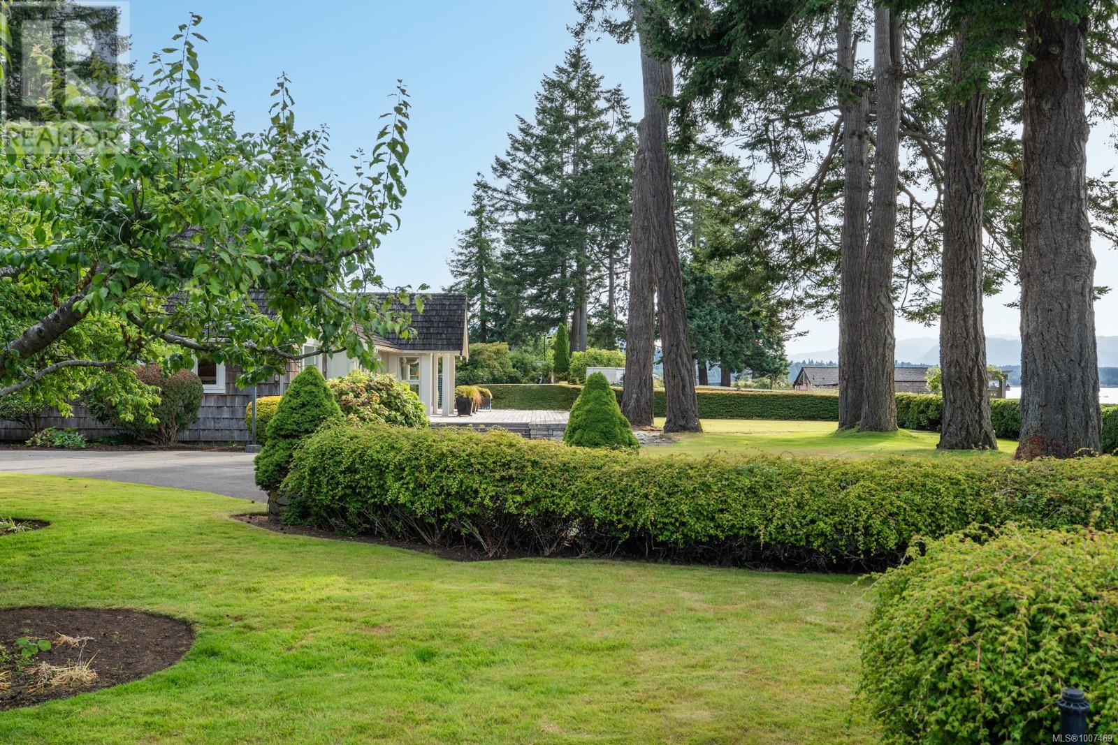 382 Judges Row, Qualicum Beach