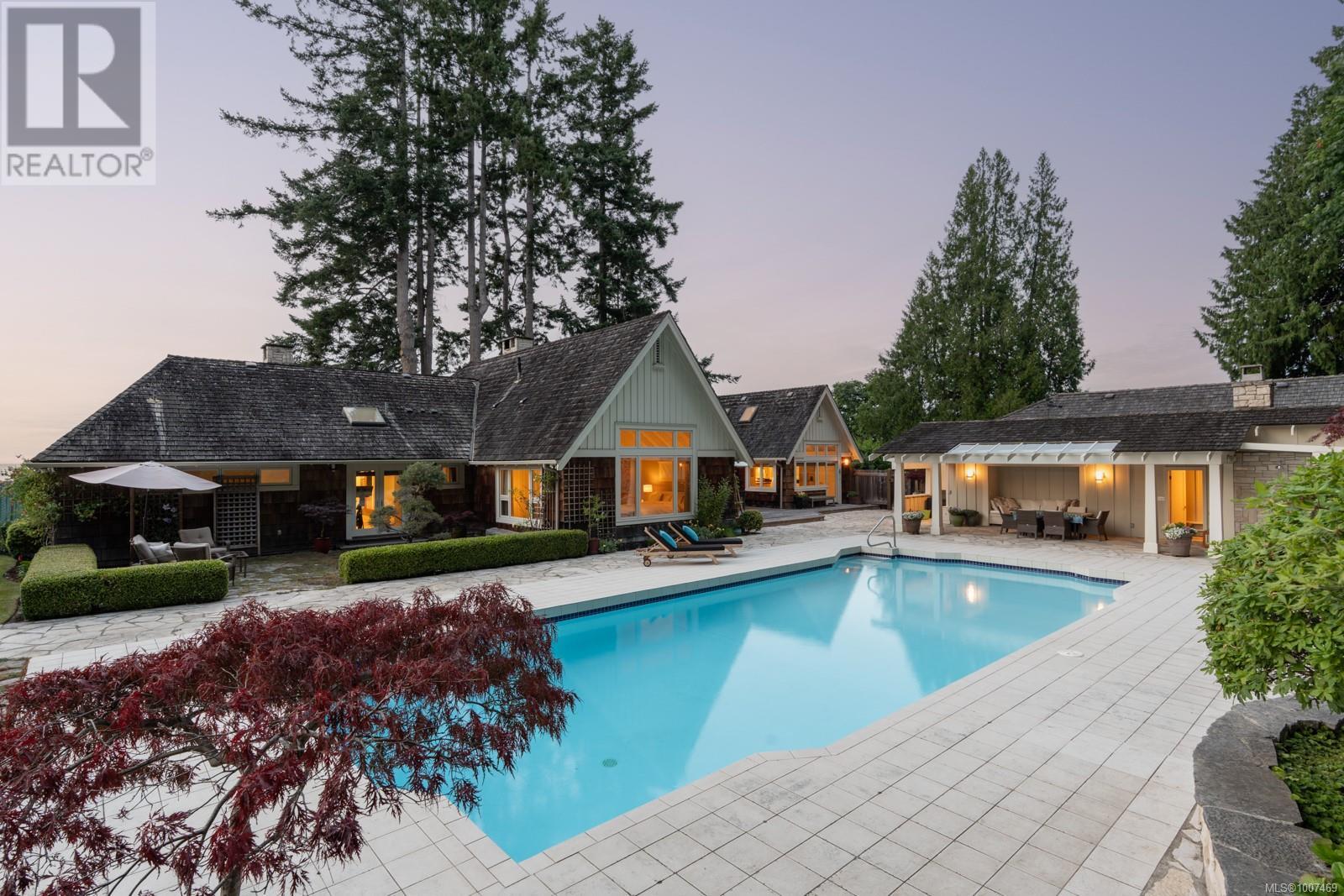 382 Judges Row, Qualicum Beach
