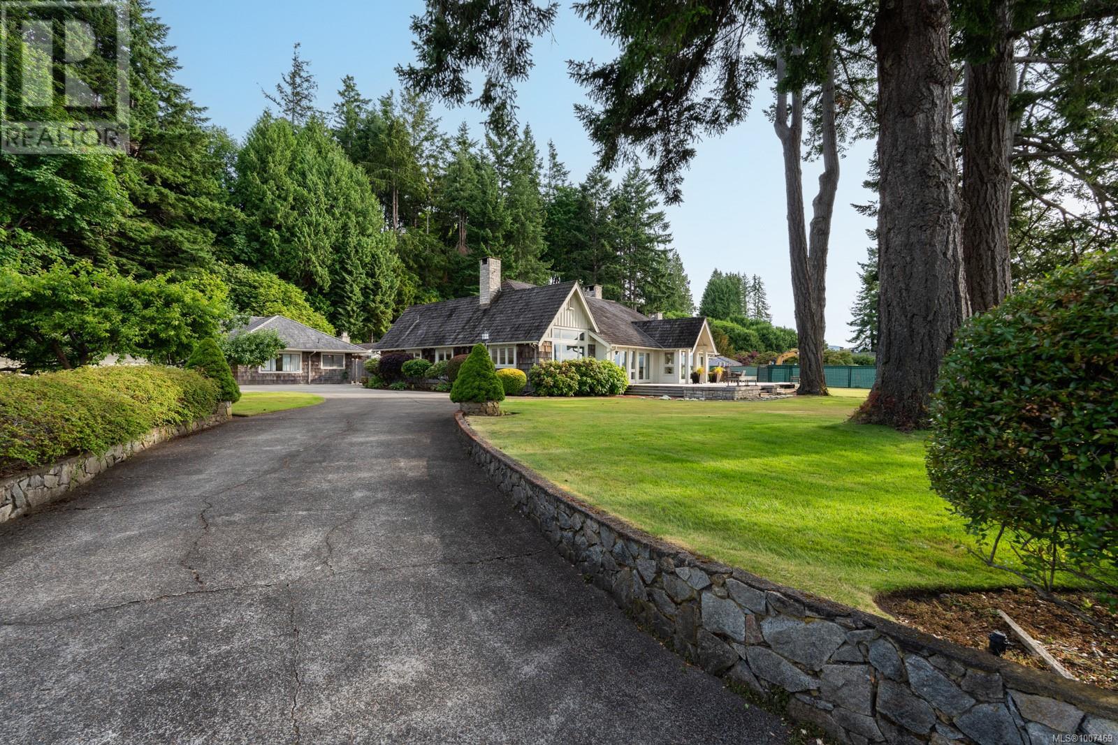 382 Judges Row, Qualicum Beach