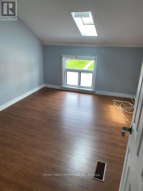 Photo 13 of 396 Macnab Street N, Hamilton ON