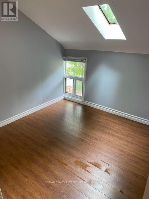 Photo 10 of 396 Macnab Street N, Hamilton ON