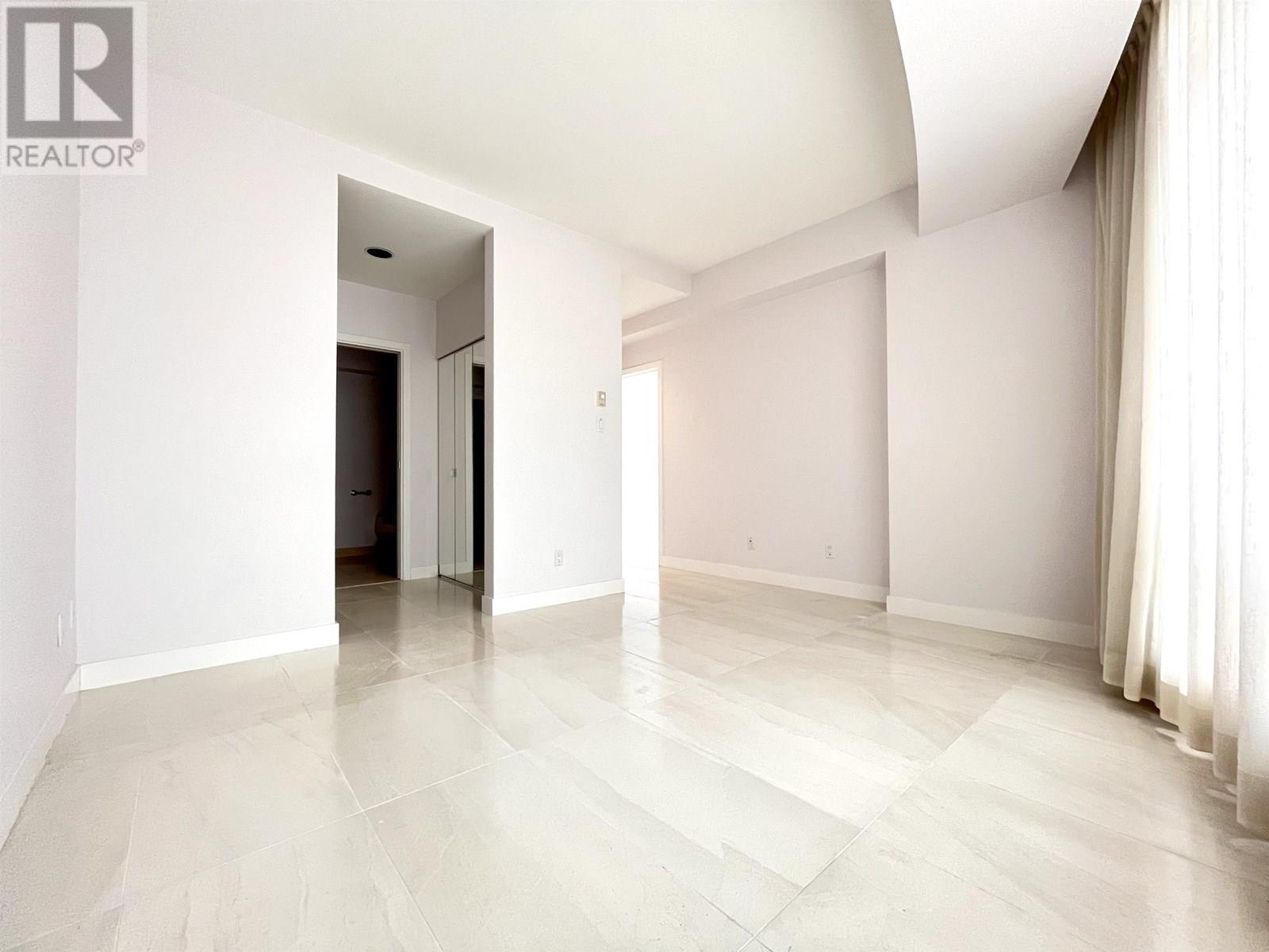 Photo 5 of 3 A 1500 Alberni Street, Vancouver BC