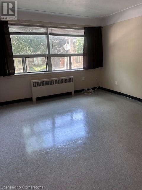 Photo 2 of 119 Macnab Street Unit 3, Hamilton ON