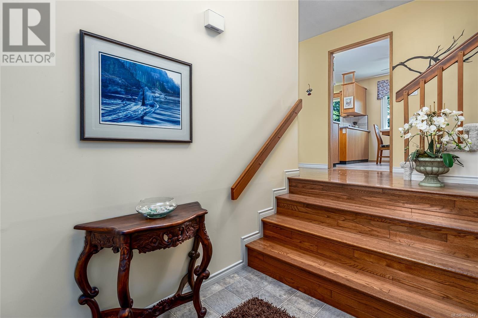 Photo 20 of 2069 Gull Ave, Comox BC
