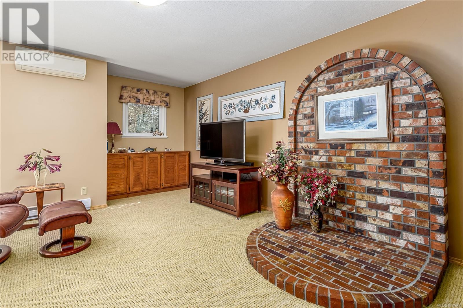 Photo 48 of 2069 Gull Ave, Comox BC