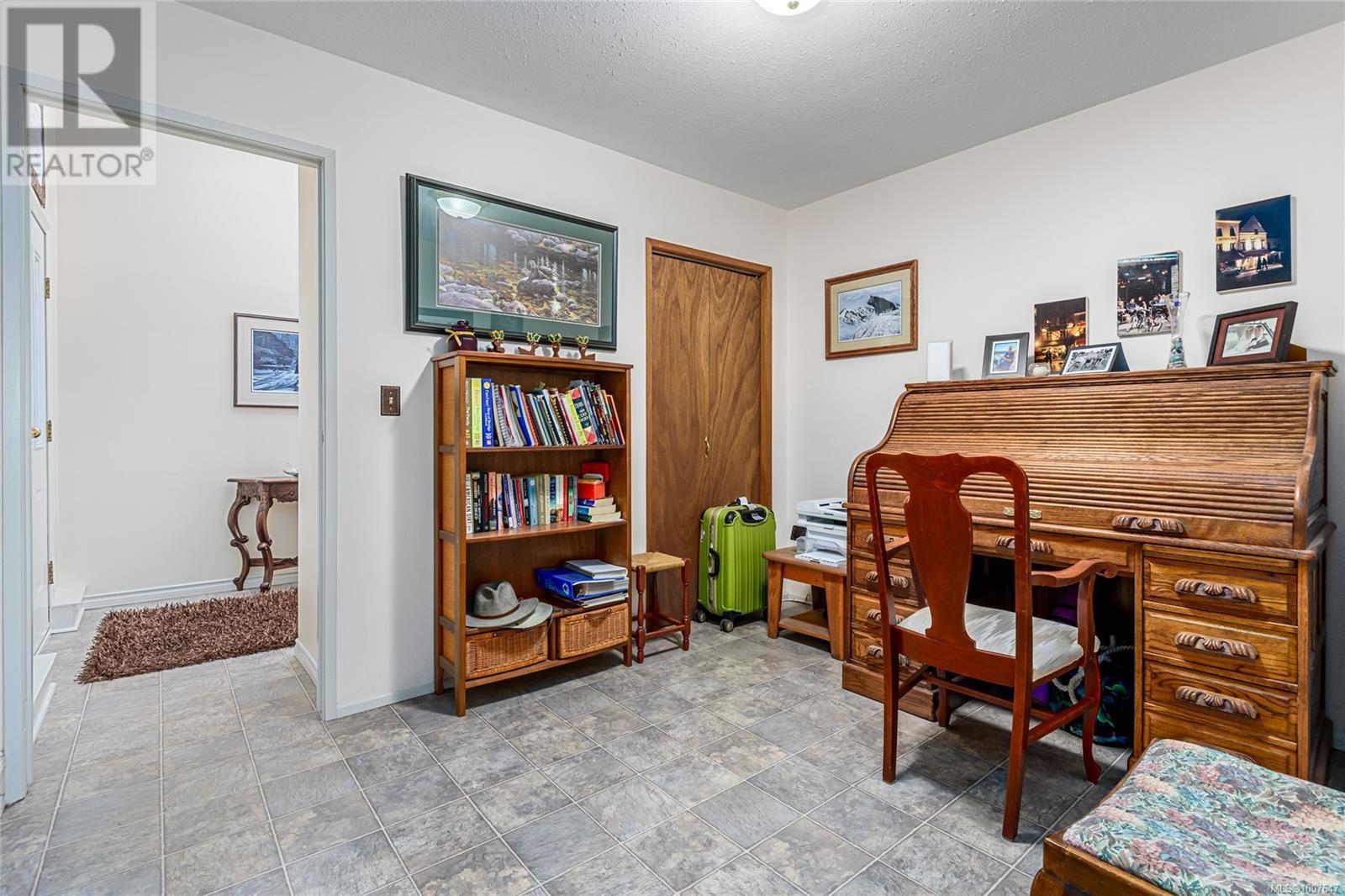 Photo 36 of 2069 Gull Ave, Comox BC