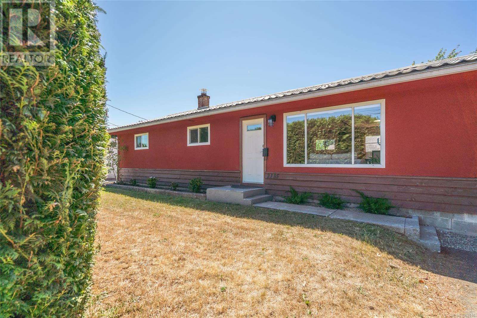 2135 Willemar Ave, Courtenay