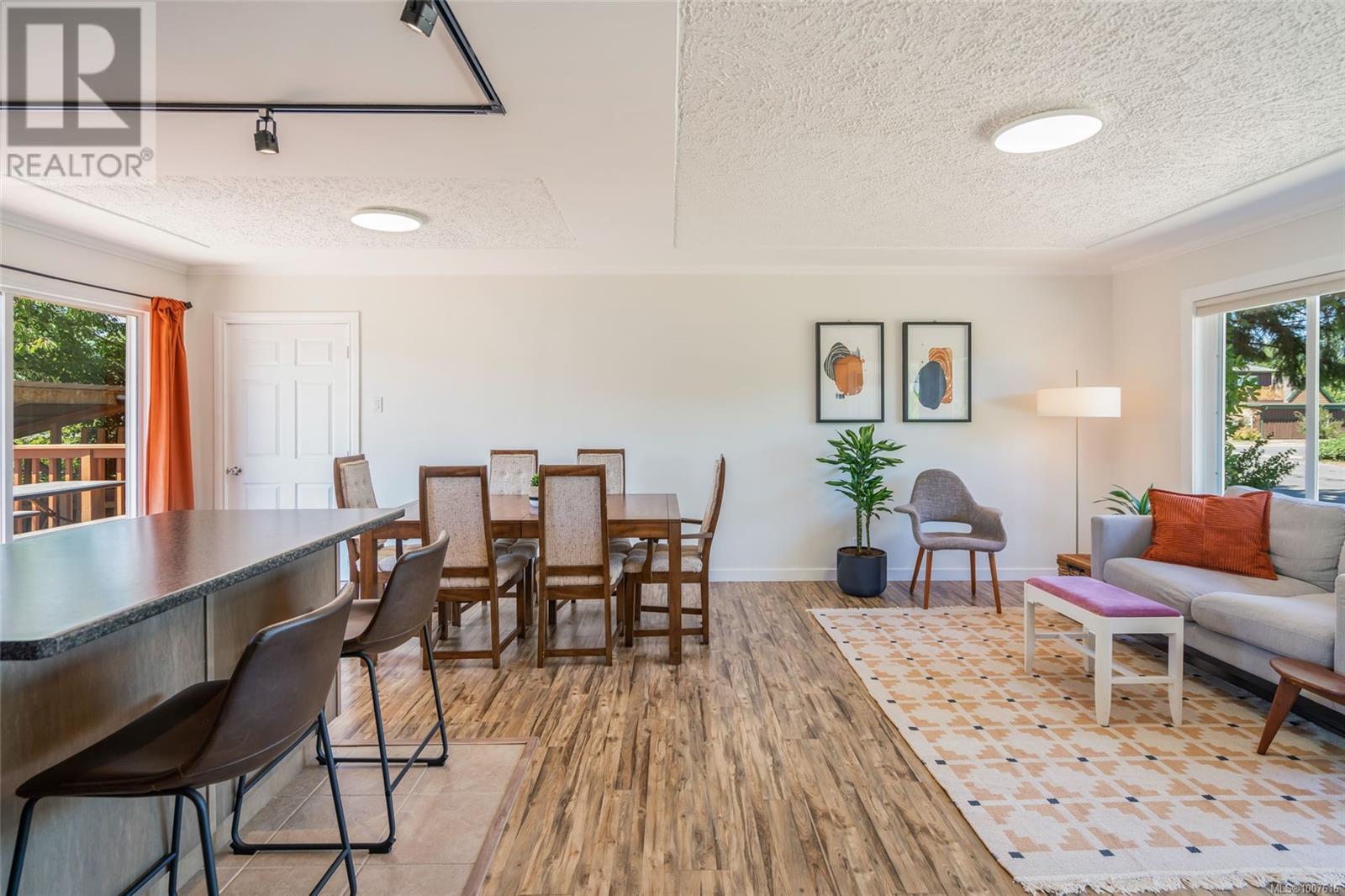 2135 Willemar Ave, Courtenay