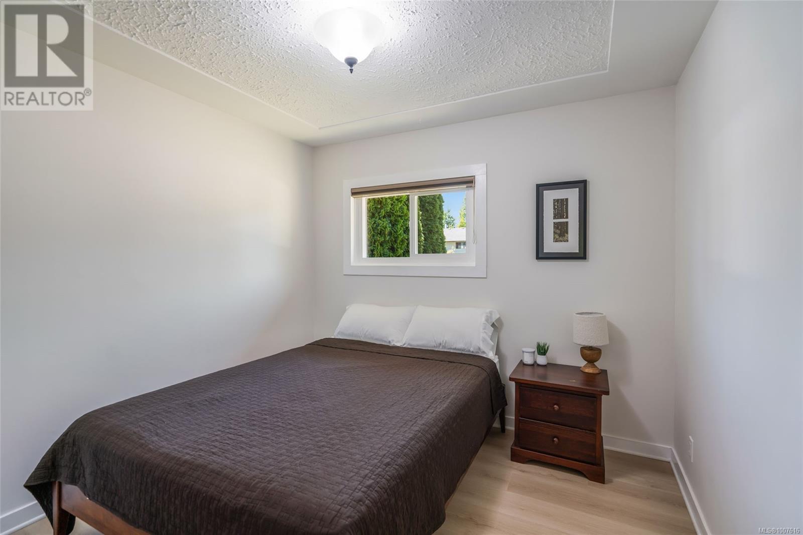 2135 Willemar Ave, Courtenay