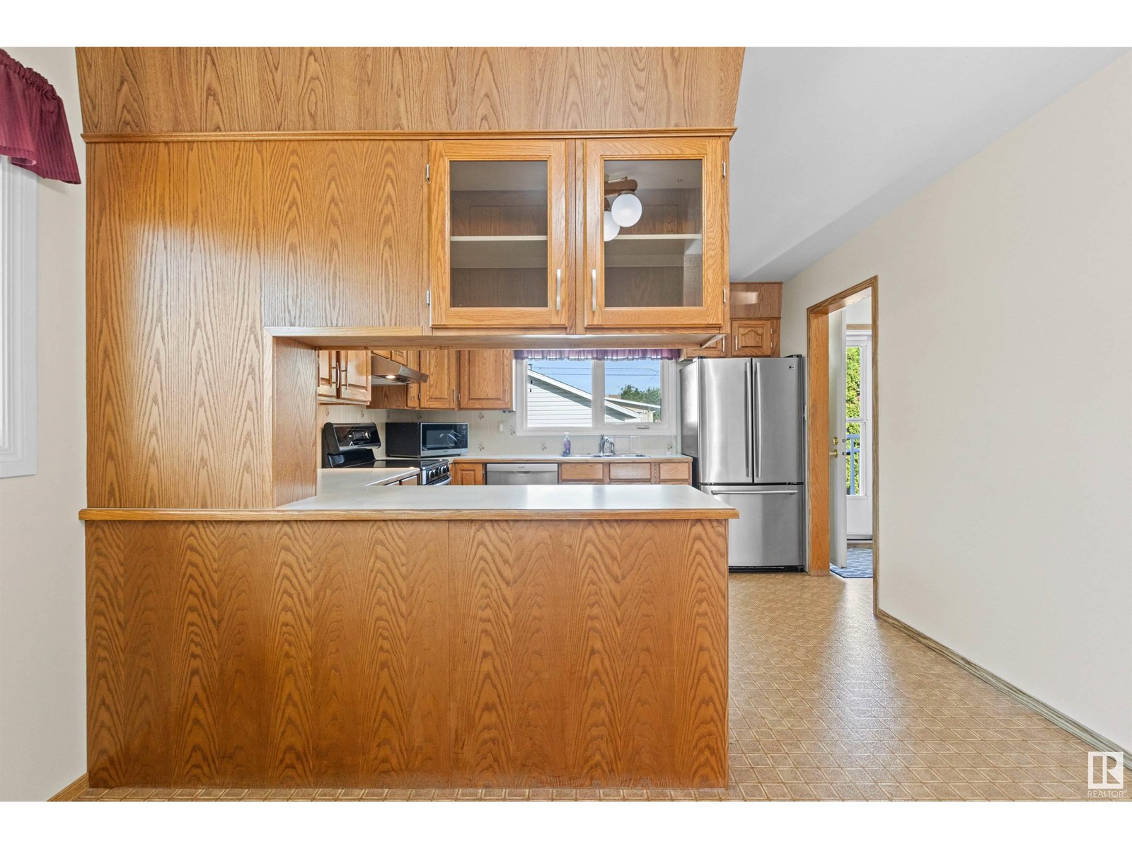 Photo 24 of 10936 151 St Nw, Edmonton AB