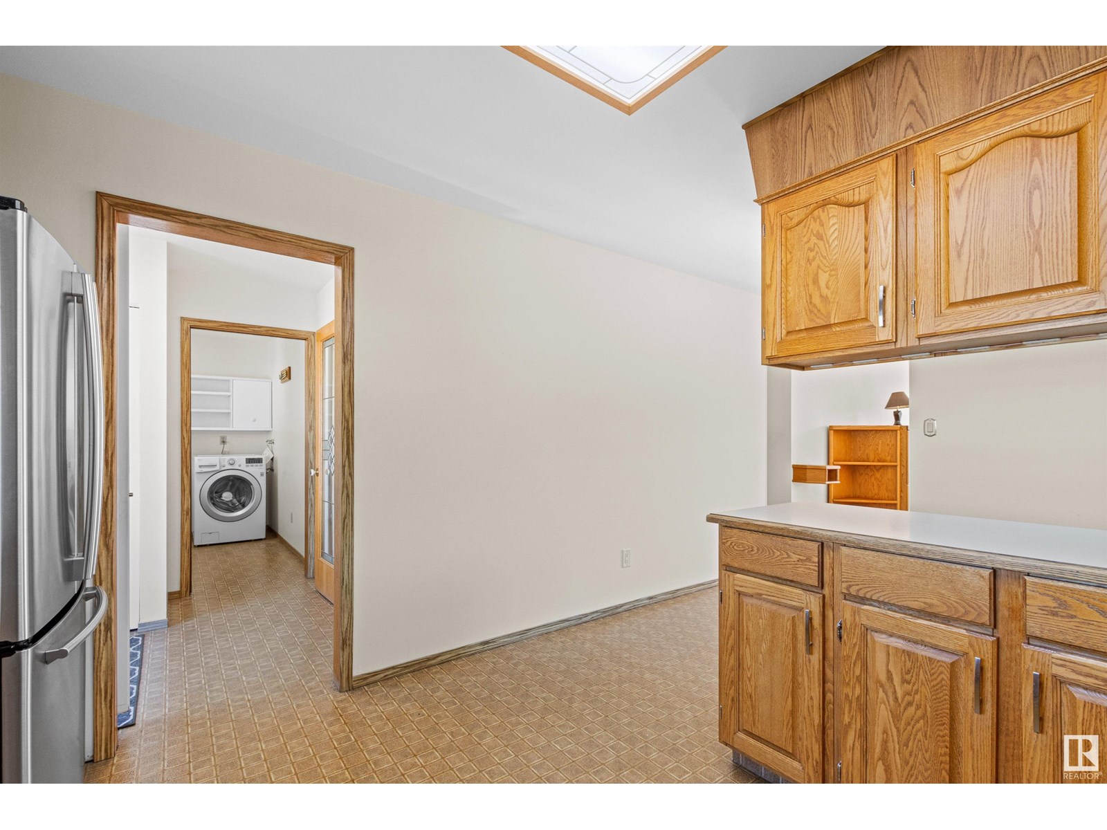 Photo 8 of 10936 151 St Nw, Edmonton AB