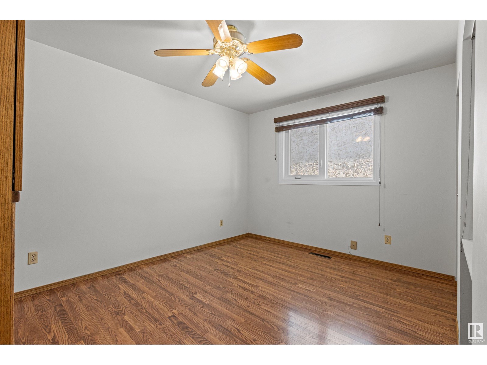Photo 58 of 10936 151 St Nw, Edmonton AB