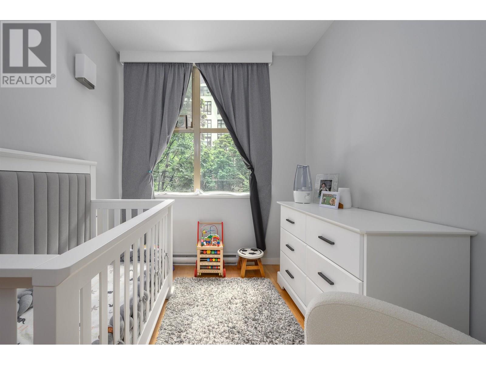 Photo 18 of 987 Richards Street, Vancouver BC