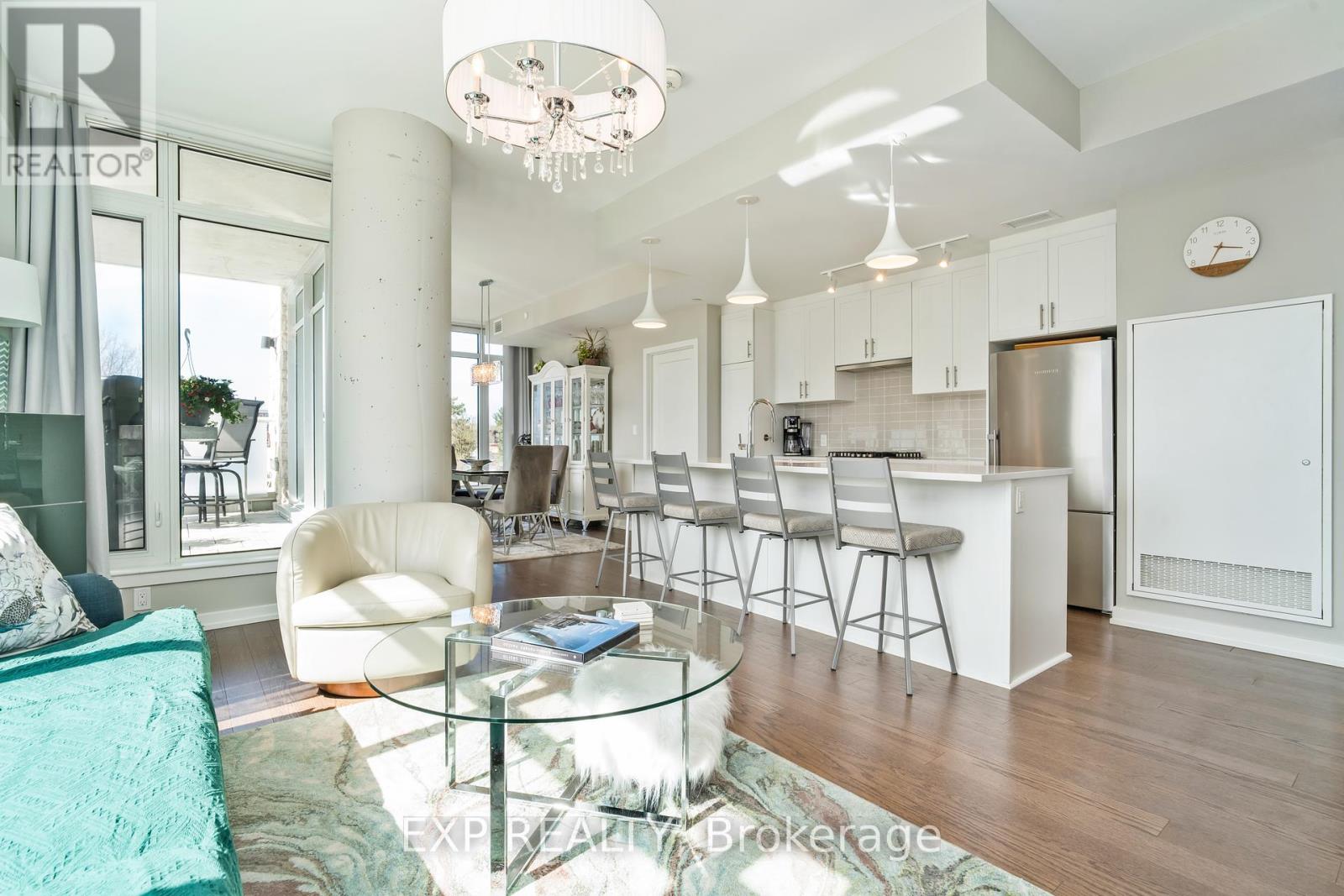 Photo 16 of 209 570 De Mazenod Avenue, Ottawa ON
