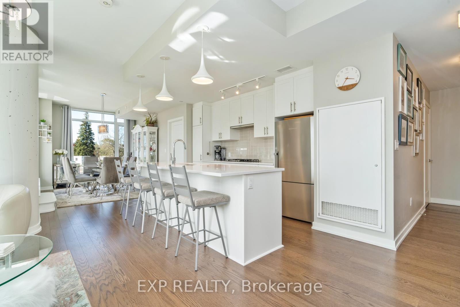 Photo 18 of 209 570 De Mazenod Avenue, Ottawa ON