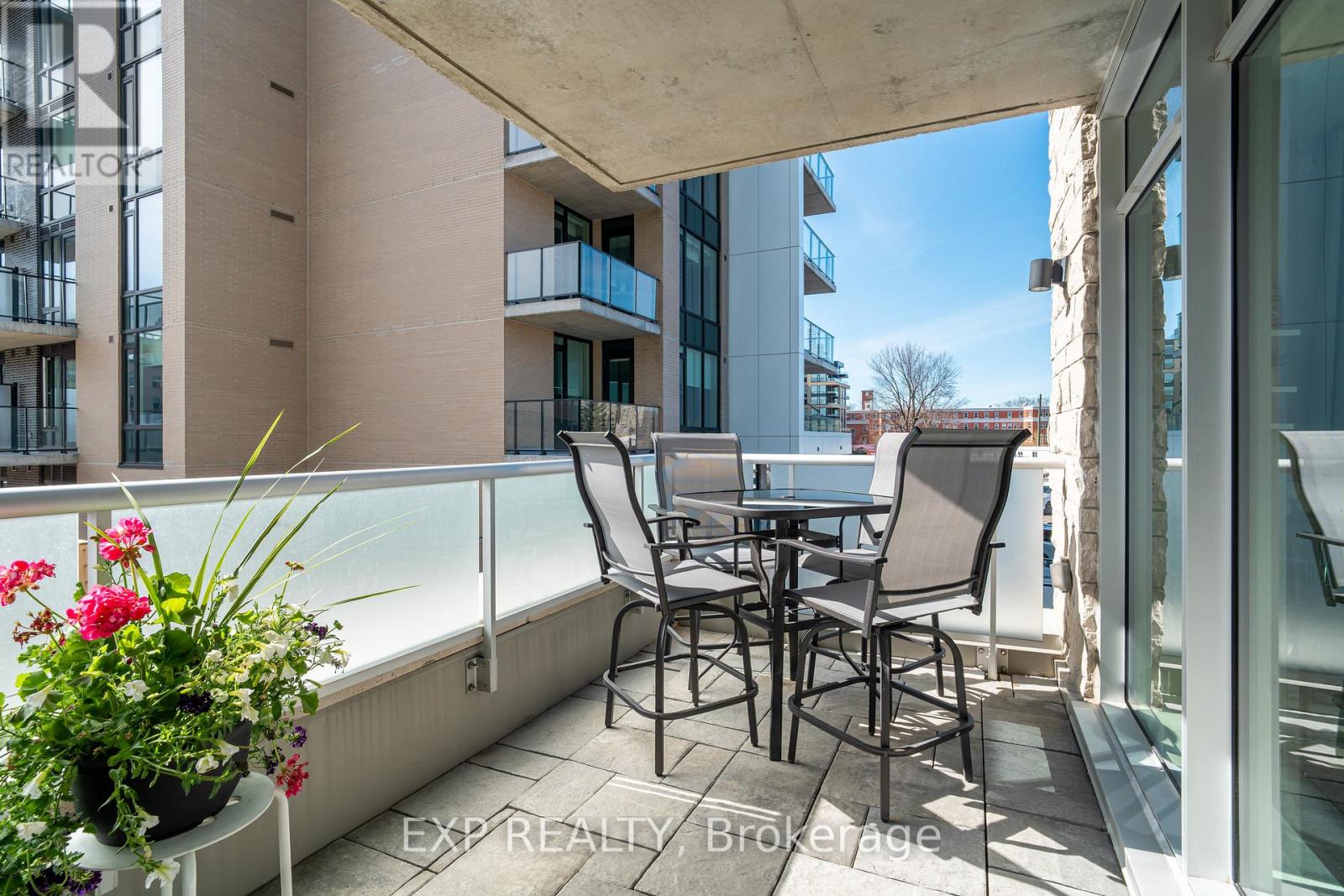 Photo 24 of 209 570 De Mazenod Avenue, Ottawa ON