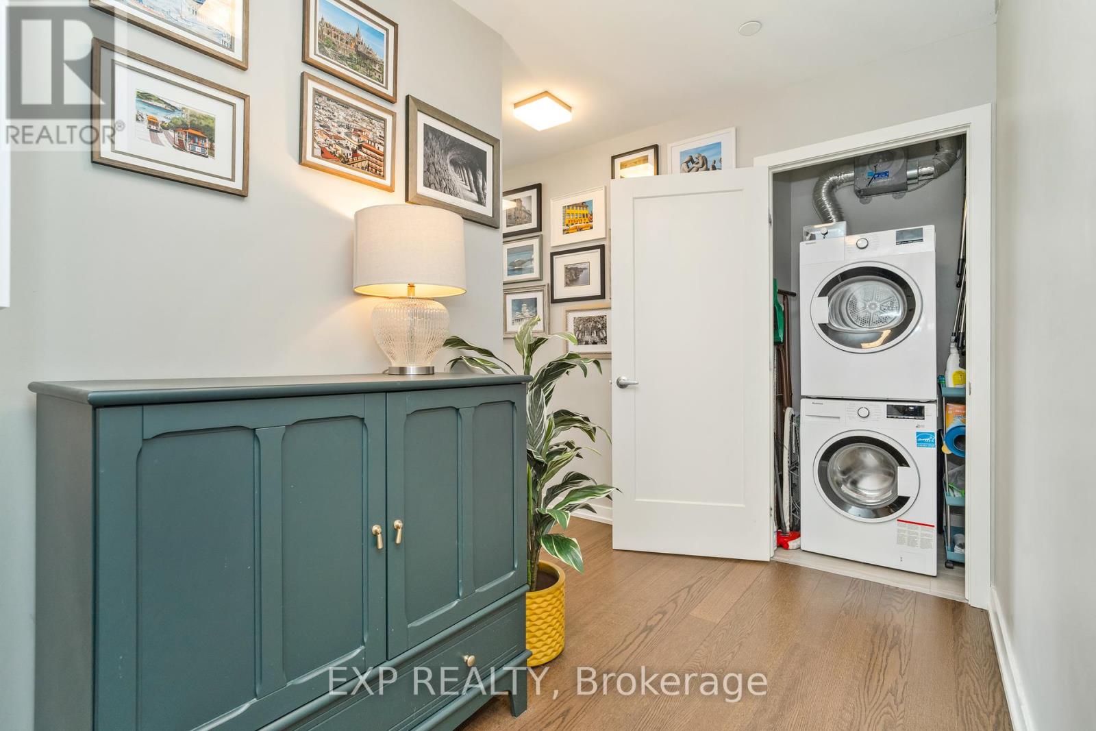 Photo 6 of 209 570 De Mazenod Avenue, Ottawa ON