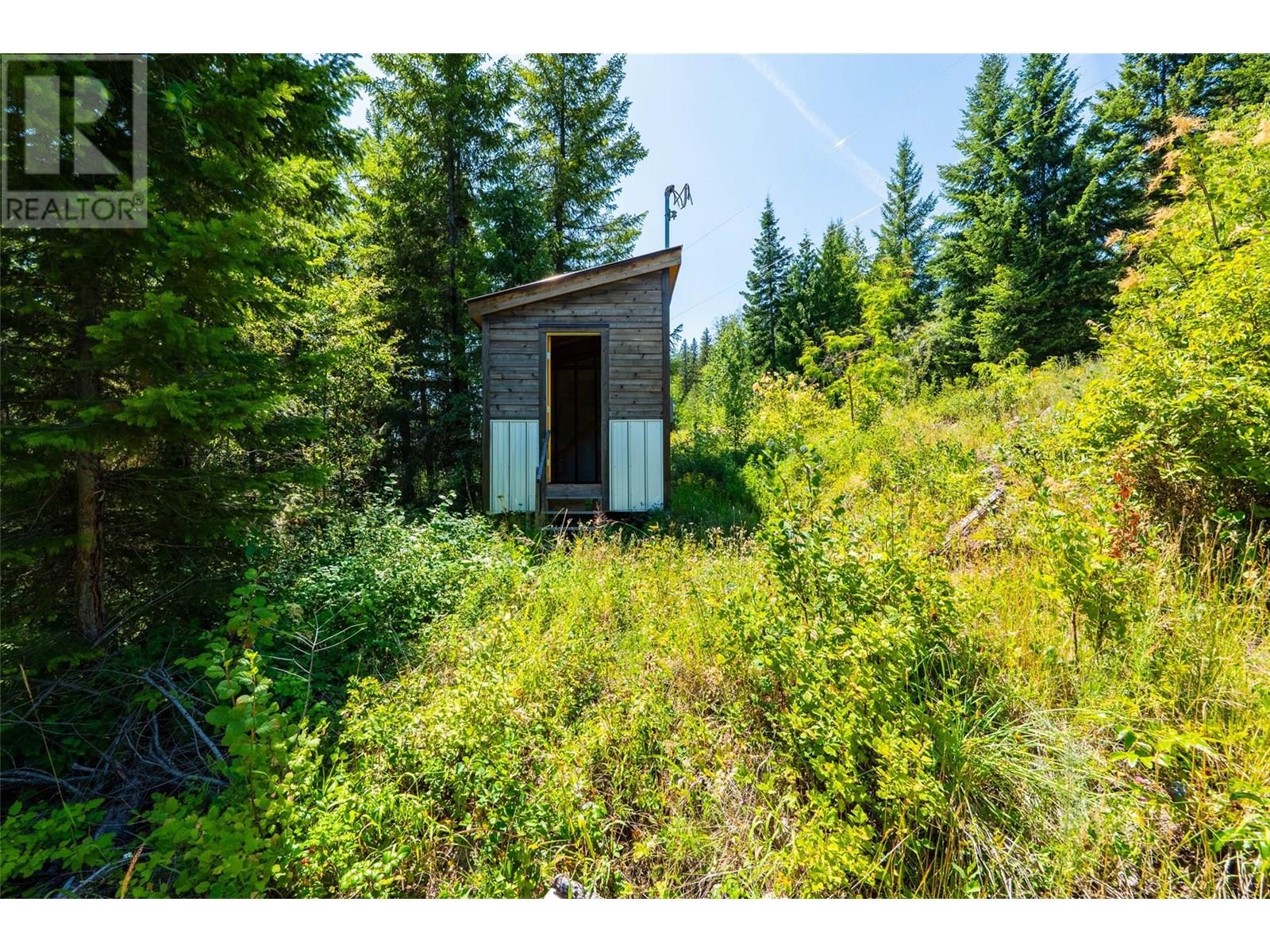 Photo 7 of 4583 Falls Creek Road, Nelson BC