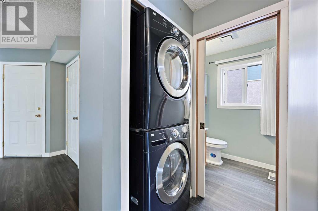Single Family House for Sale in  Hidden Valley Park NW Hidden Valley Calgary 