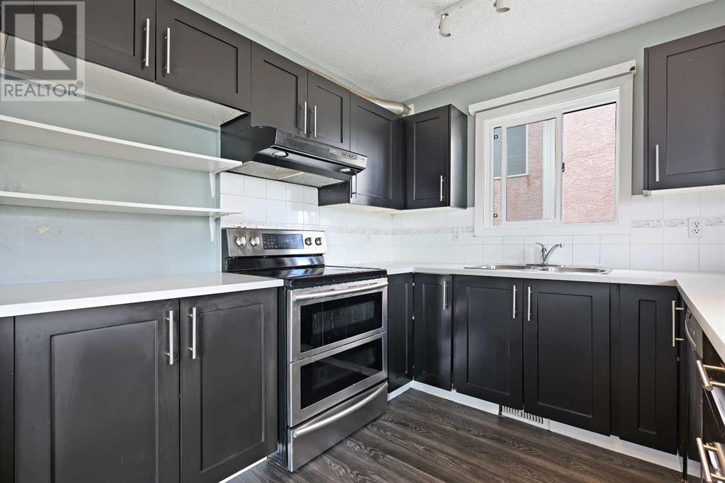 Single Family House for Sale in  Hidden Valley Park NW Hidden Valley Calgary 