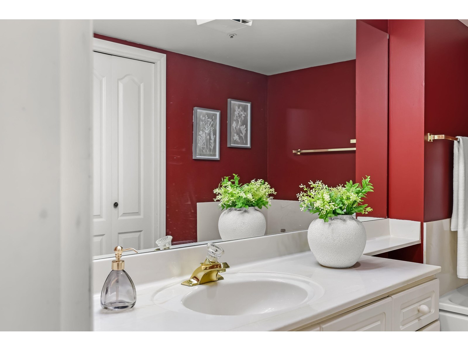 Photo 20 of 106 5776 200 Street, Langley BC