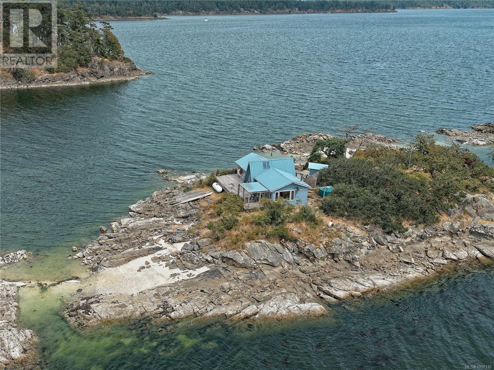 Lot A Twilight Island, Salt Spring