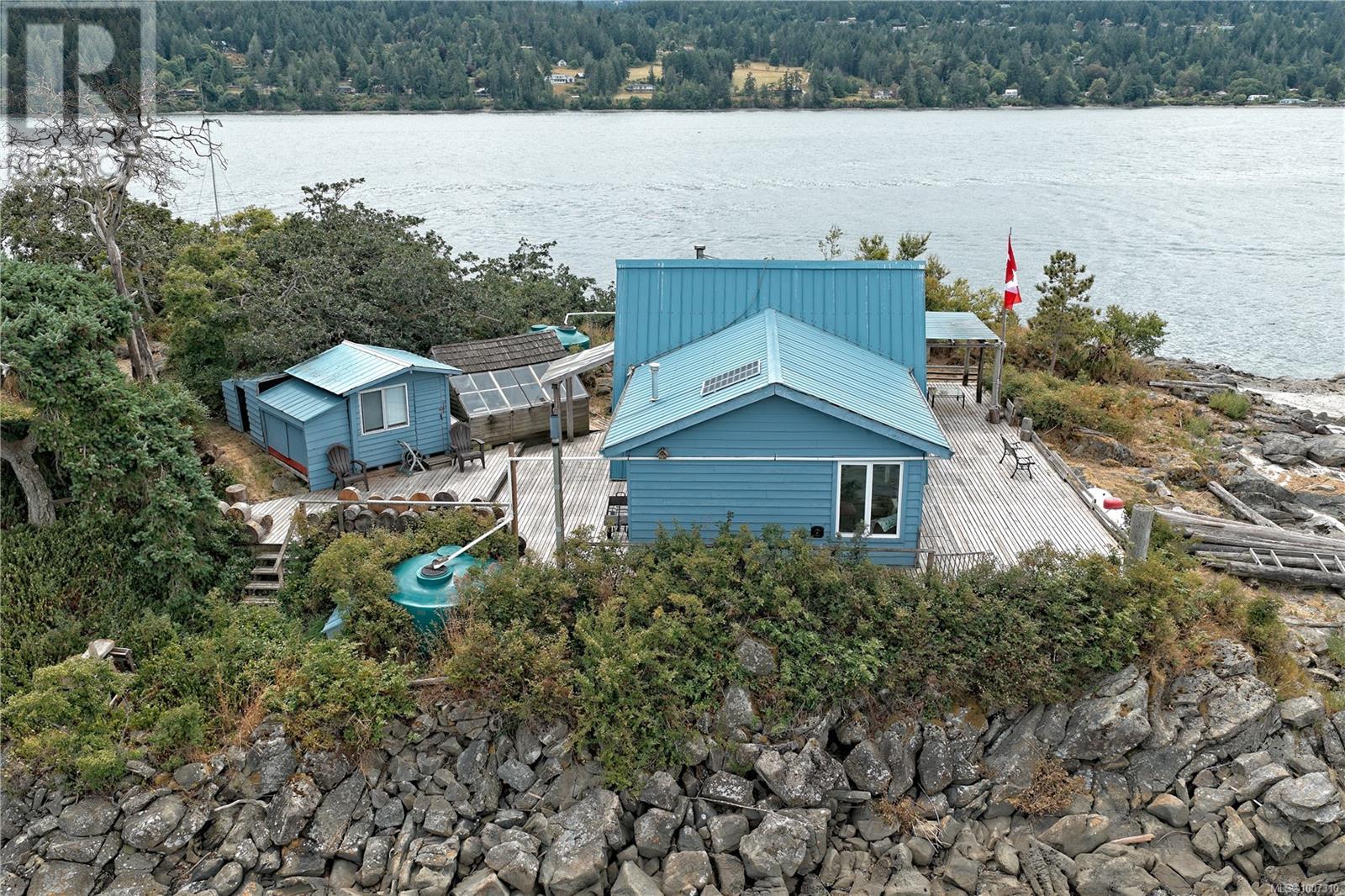 Lot A Twilight Island, Salt Spring