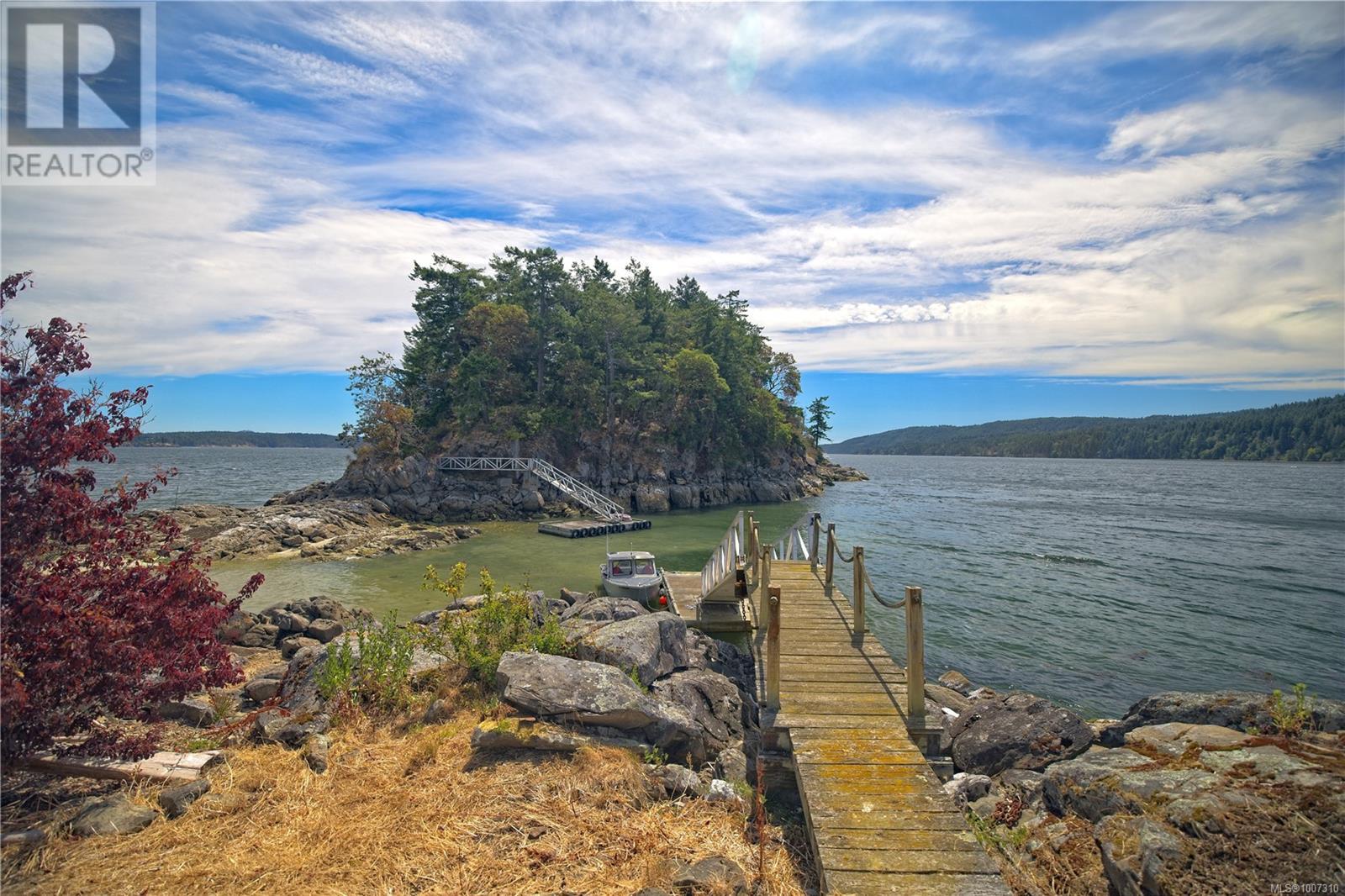 Lot A Twilight Island, Salt Spring