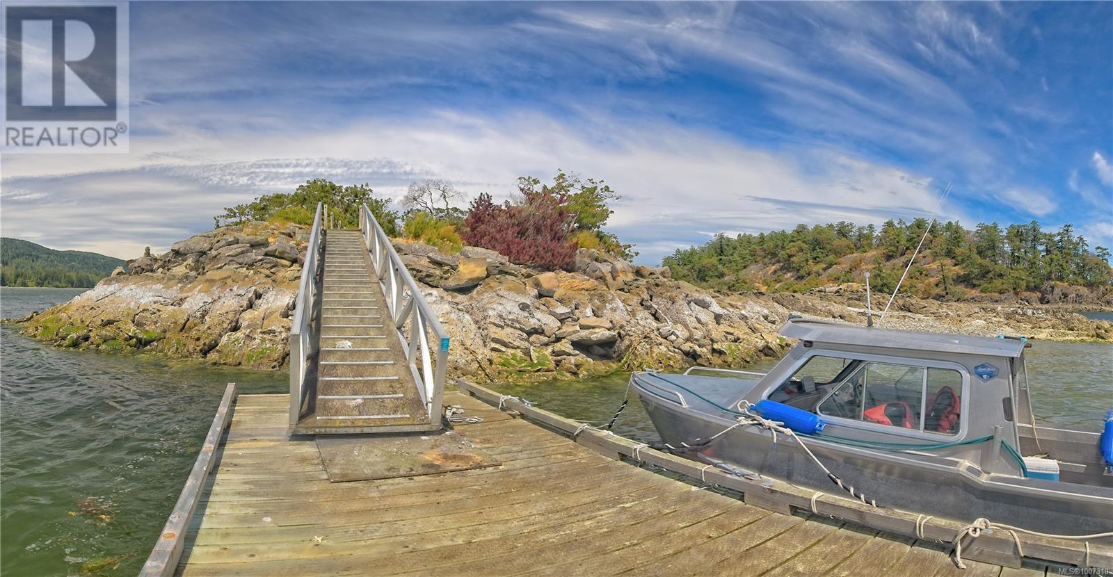 Lot A Twilight Island, Salt Spring