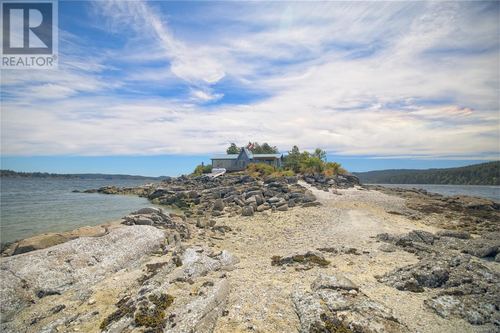 Lot A Twilight Island, Salt Spring