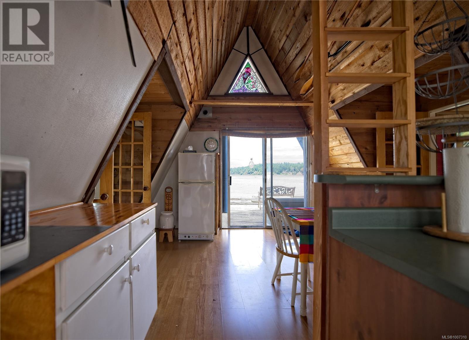 Lot A Twilight Island, Salt Spring