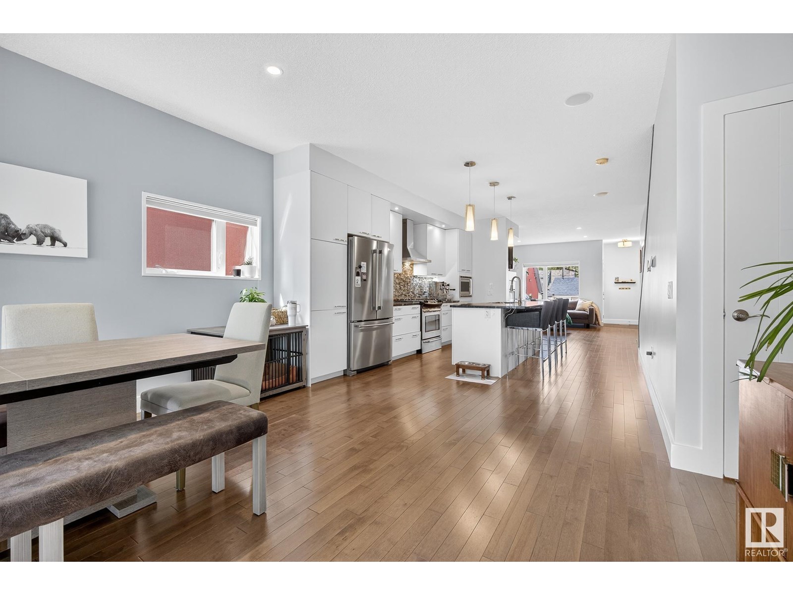 Photo 14 of 10462 144 St Nw, Edmonton AB