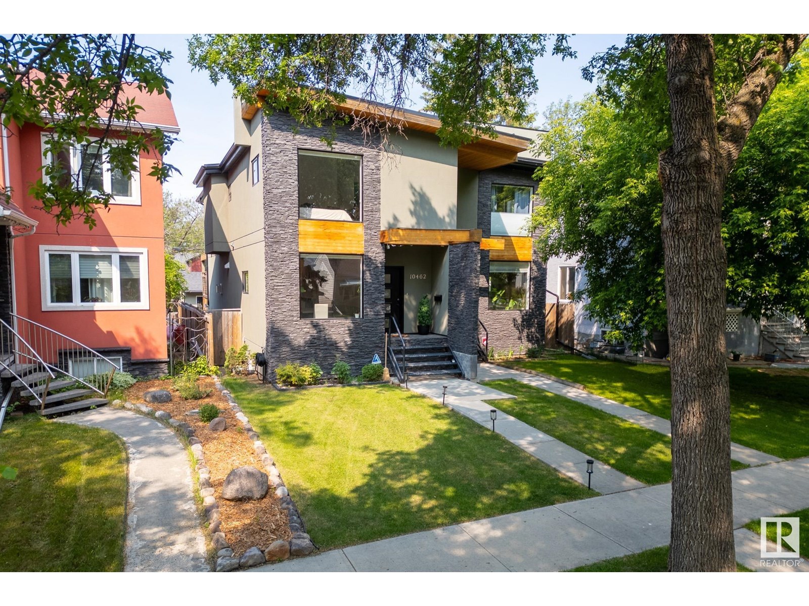 Photo 38 of 10462 144 St Nw, Edmonton AB