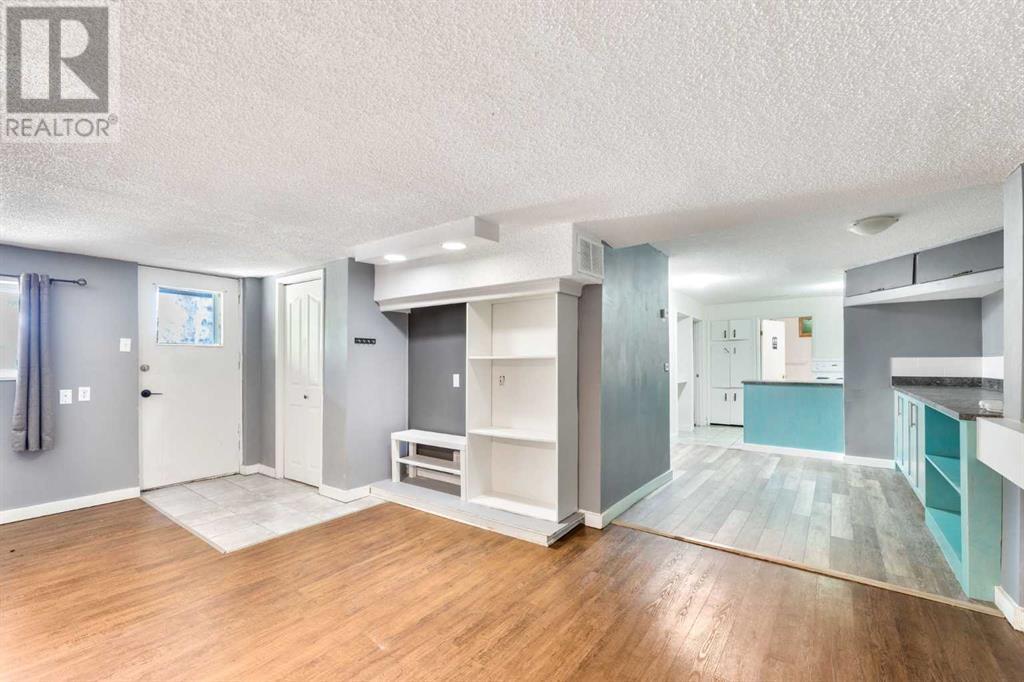 Single Family House Bungalow for Sale in   Avenue NW Montgomery Calgary 