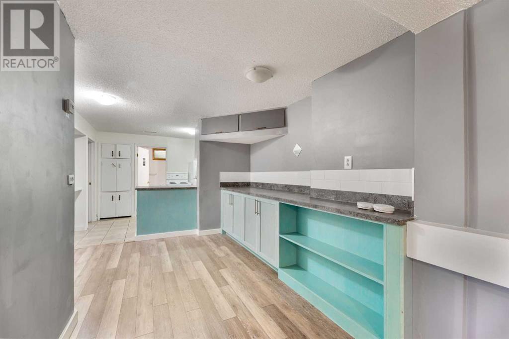 4908 23 Avenue NW, Calgary, Alberta