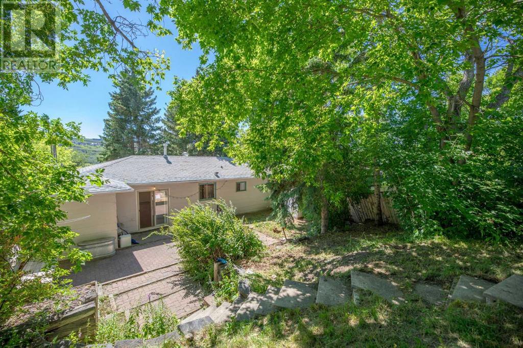 Single Family House Bungalow for Sale in   Avenue NW Montgomery Calgary 